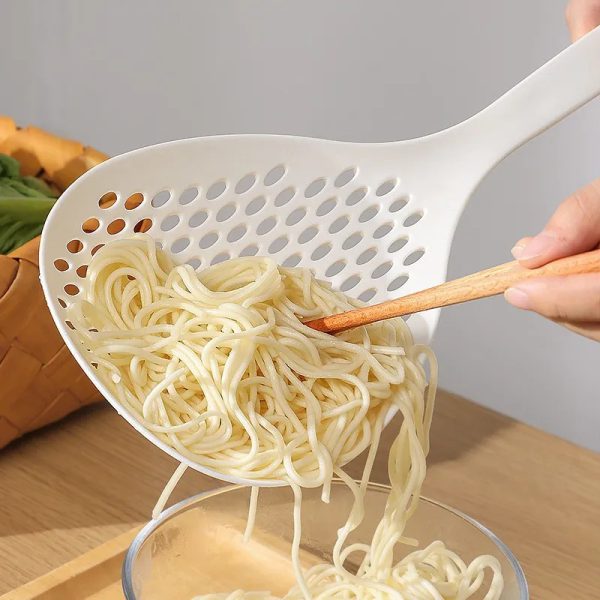 Large Scoop Strainer Scoop Noodle Dumpling Colander  Household Cooking Scoop Colander Kitchen Accessories
