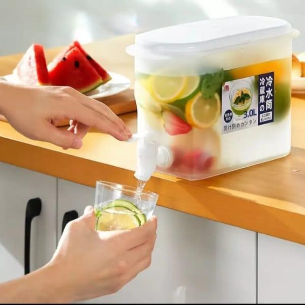 Dispenser for Fridge Juice Jug for Refrigerator 3.5L Beverage Plastic Hands-Free Beverage Dispensers Juice Dispenser for fridge Lemonade Container Countertop Drink Dispenser with Spigot